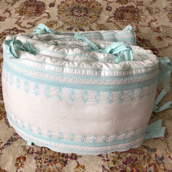 Pottery Barn Kids Bedding Boy Blue Embroidered Crib Bumper